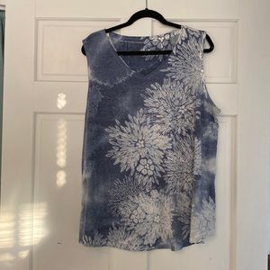 Sleeveless tunic top